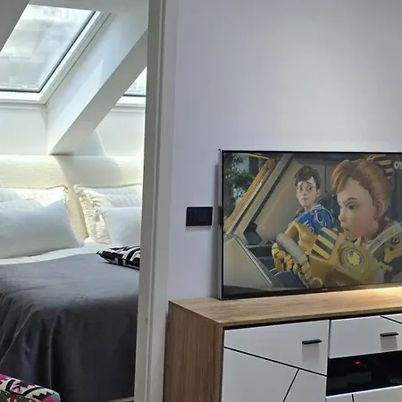 Апартаменты Funky Stylish Penthouse