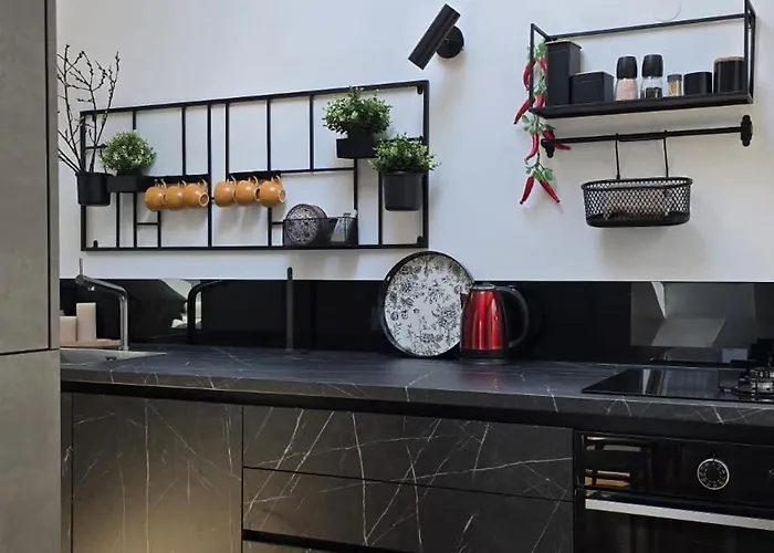 Funky Stylish Penthouse Apartma *