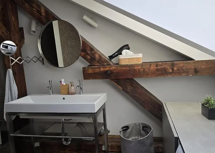 Apartma Funky Stylish Penthouse *