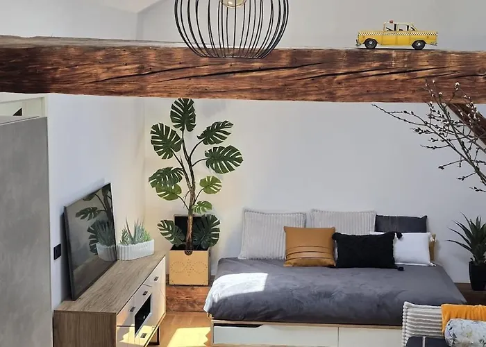 Funky Stylish Penthouse Ljubljana